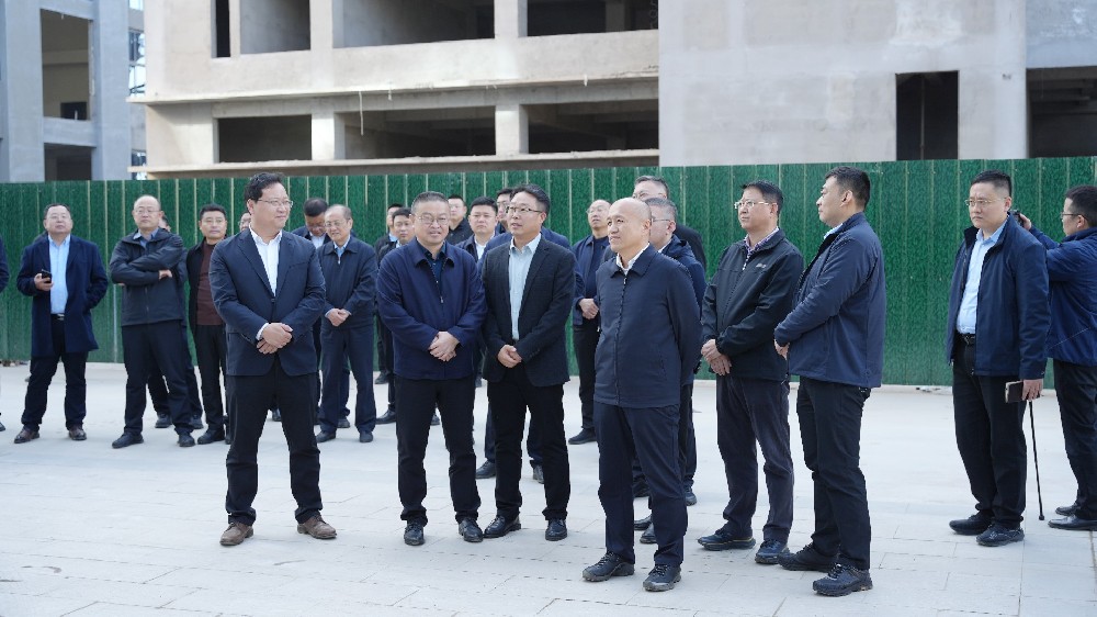 市委书记张建伟调研国产成人
医养大健康项目